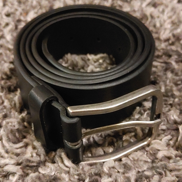Nordstrom men's leather belt - Picture 1 of 5
